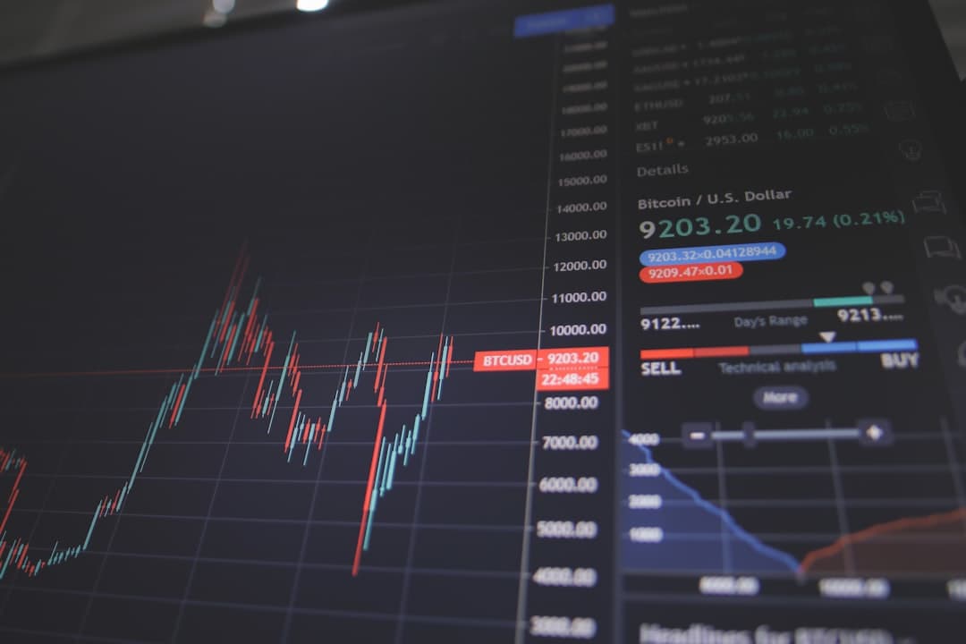 El peso mexicano se deprecia ante el fortalecimiento del dólar y las tensiones comerciales con Canadá (imagen adicional)
